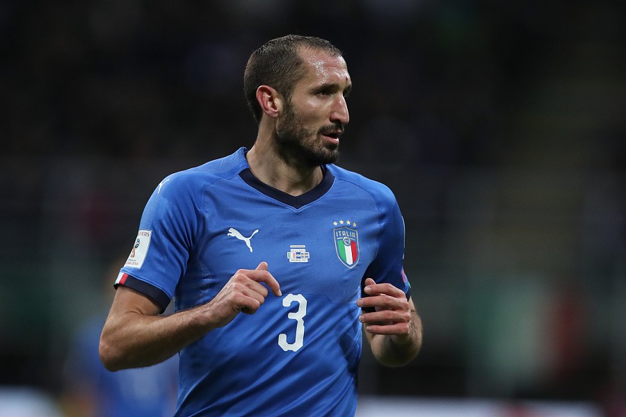基耶利尼入选FIFA年度最佳阵容，堪称意大利足球界的领袖象征