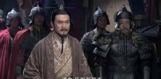 呼风唤雨的足球比赛中，功战不一定成王